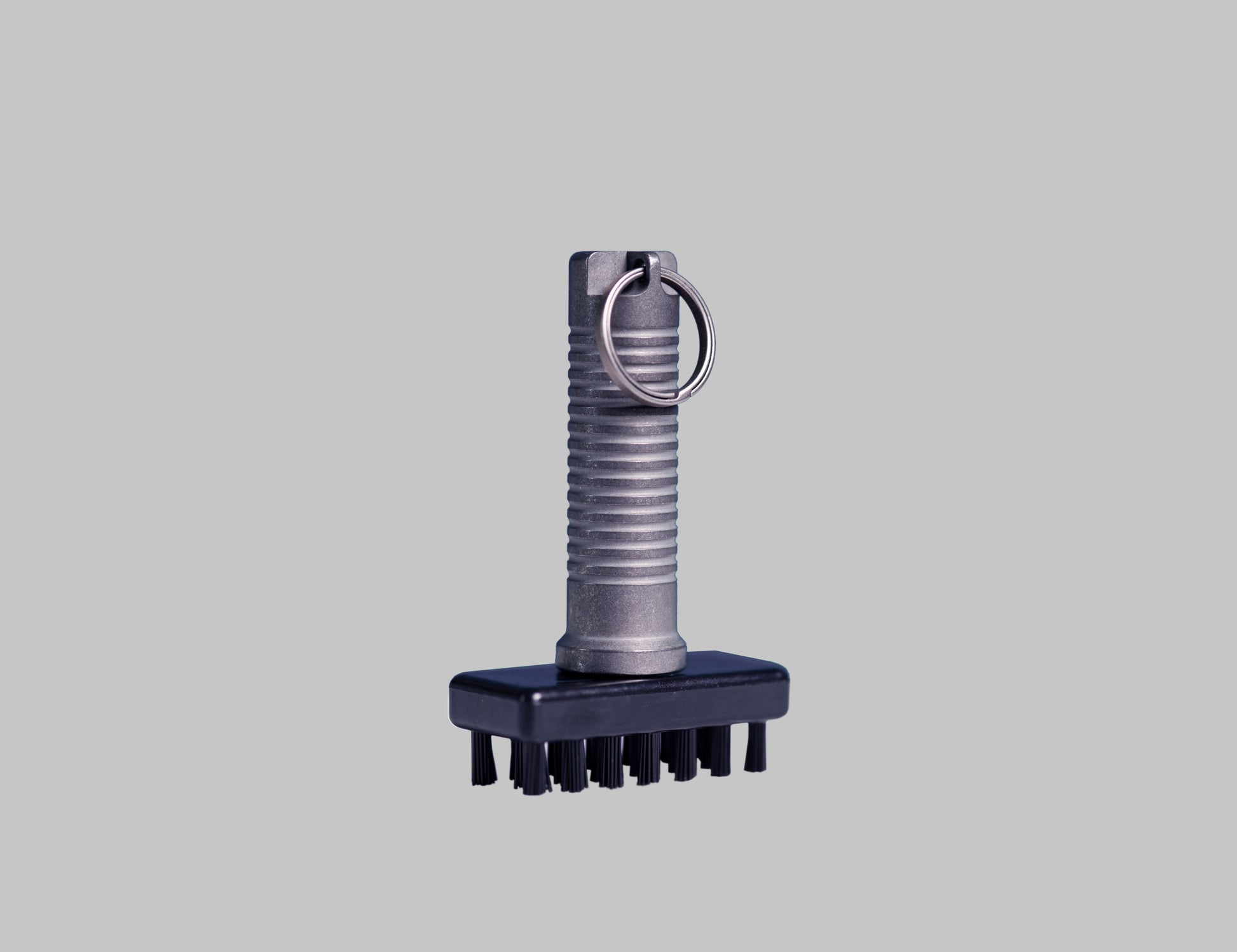 Ti BRUSH titanium golf brush back angled view