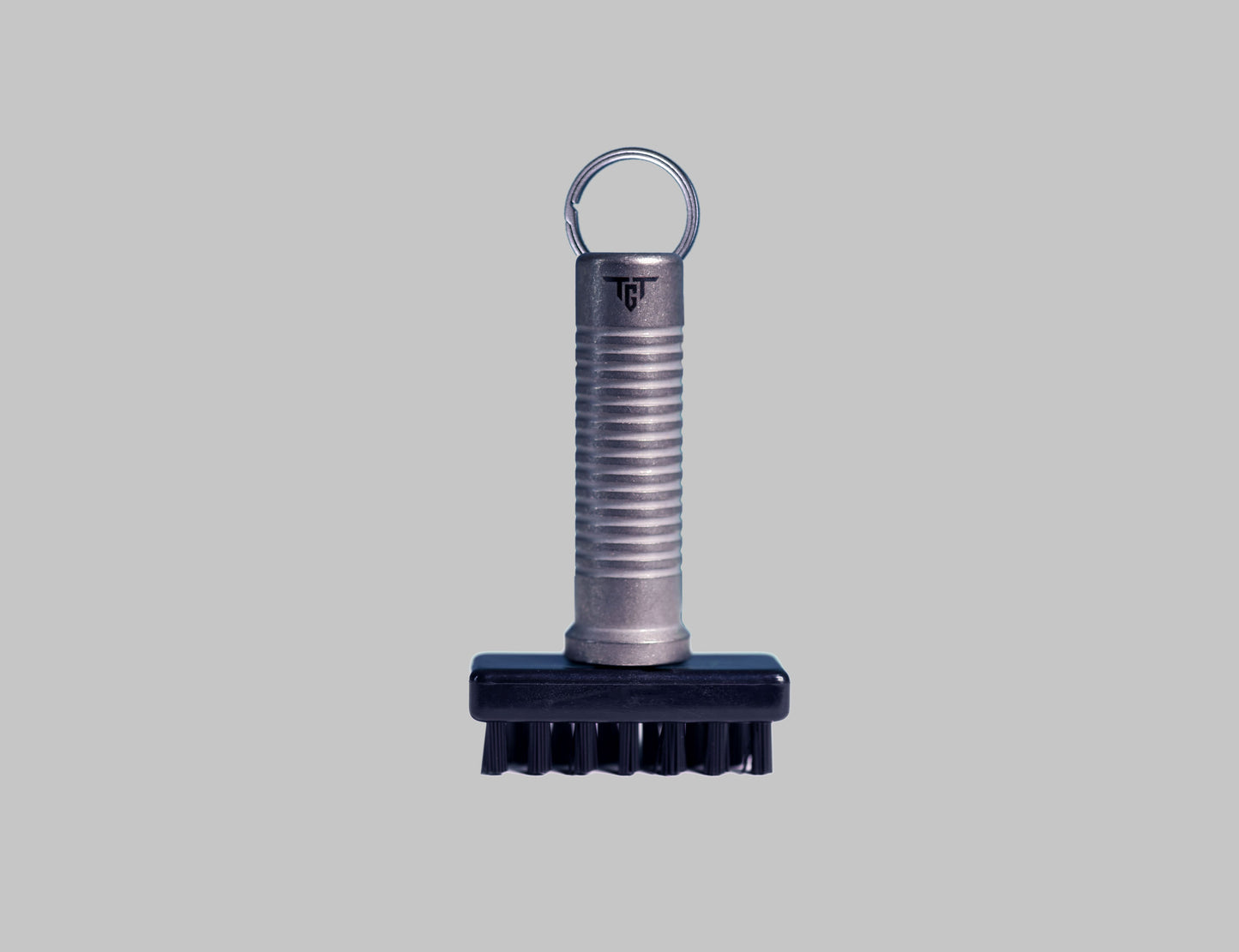 Ti BRUSH titanium golf club cleaning brush front view