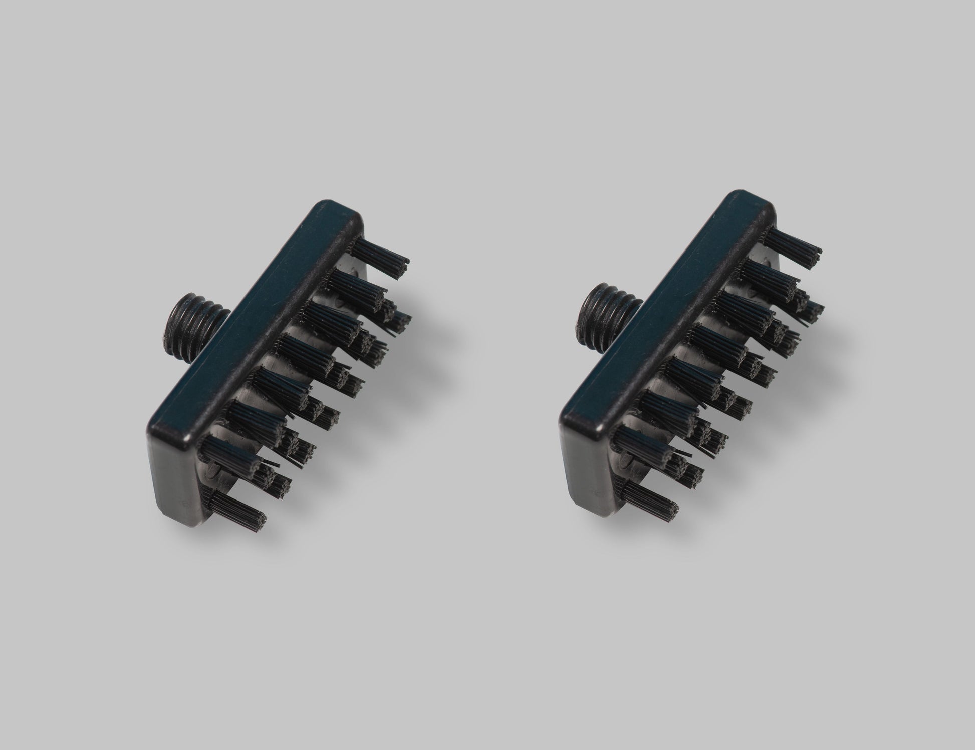 Ti BRUSH Refills nylon golf brush replacement heads angled
view