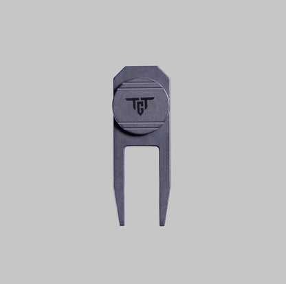 Ti FUSION titanium divot tool and ball marker combo front view