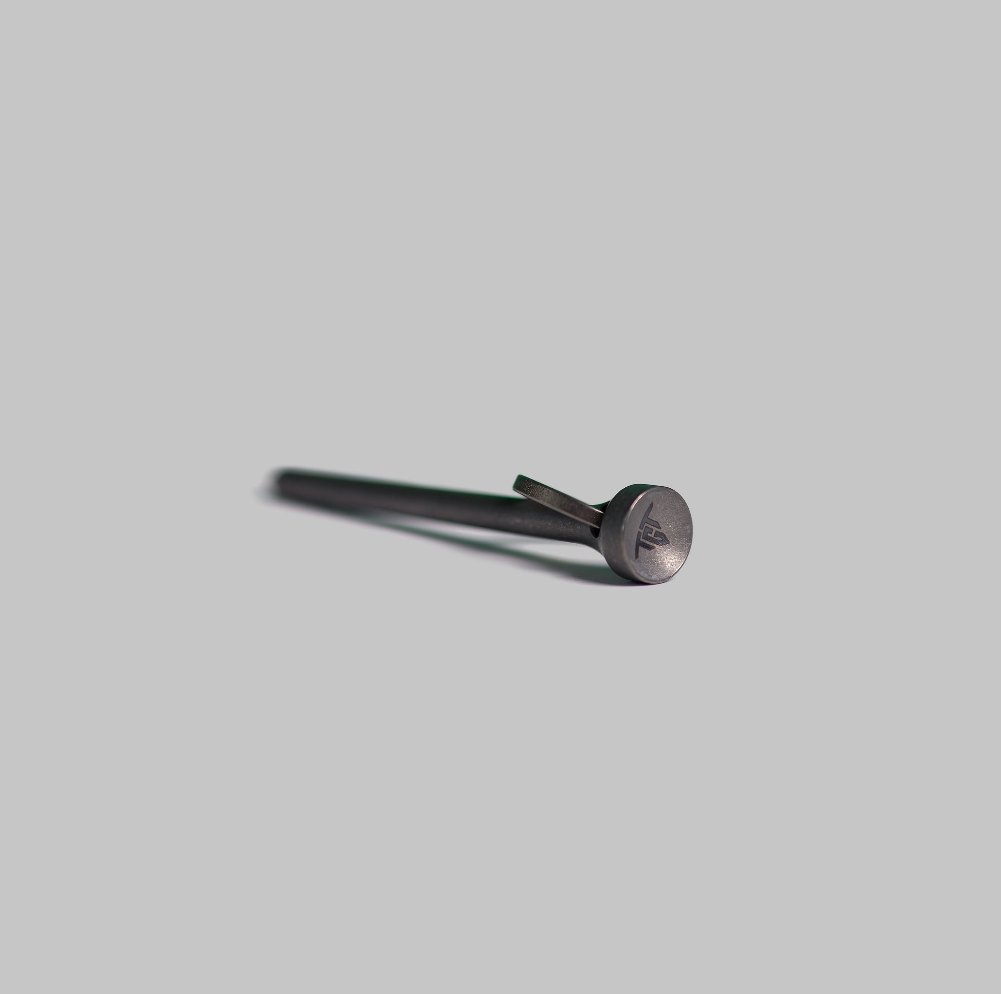 Ti TEE titanium multi-tool side view with keyring by Titan Golf
Tools